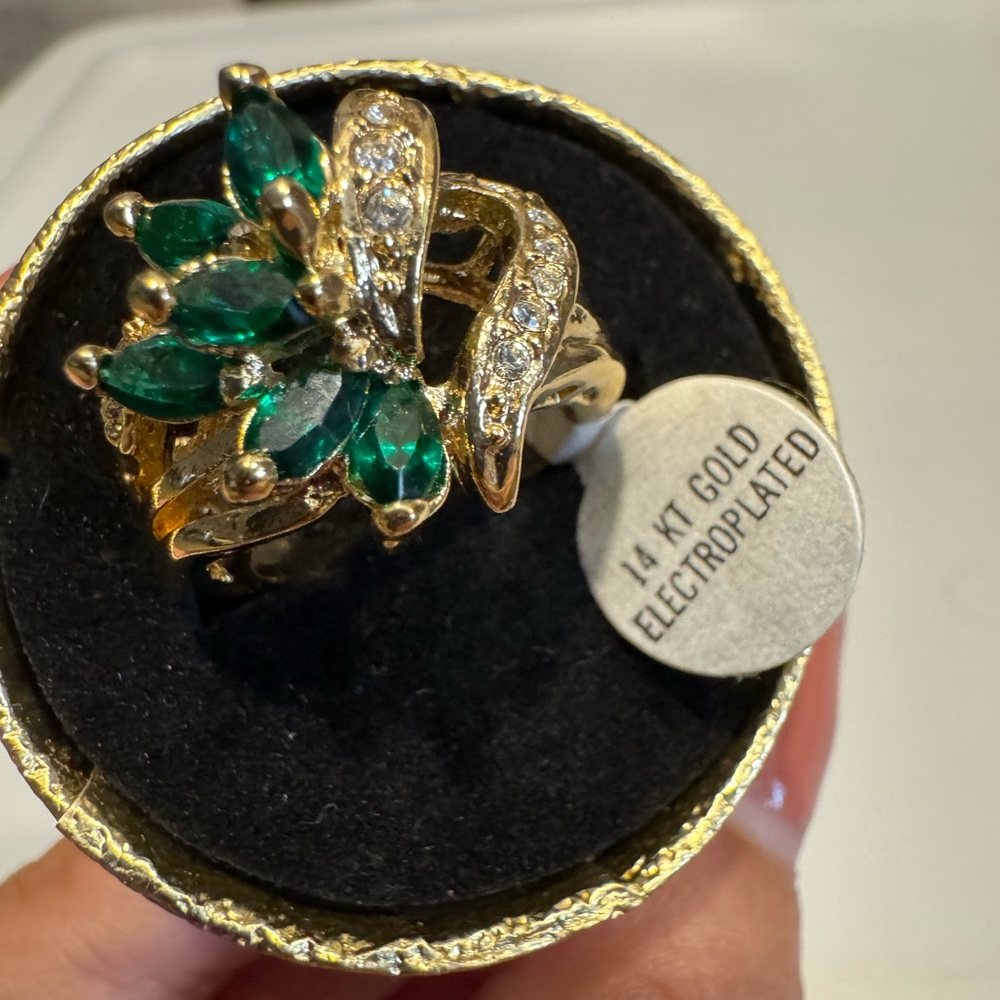 VTG cz gold 14kt hGE Crystal Leaf Ring size 5 - Picture 4 of 6